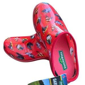 NWT Women’s Red Garden Shoes with chicken Print Casual waterproof outdoor gifts